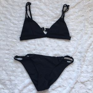 Black bikini with knot detail